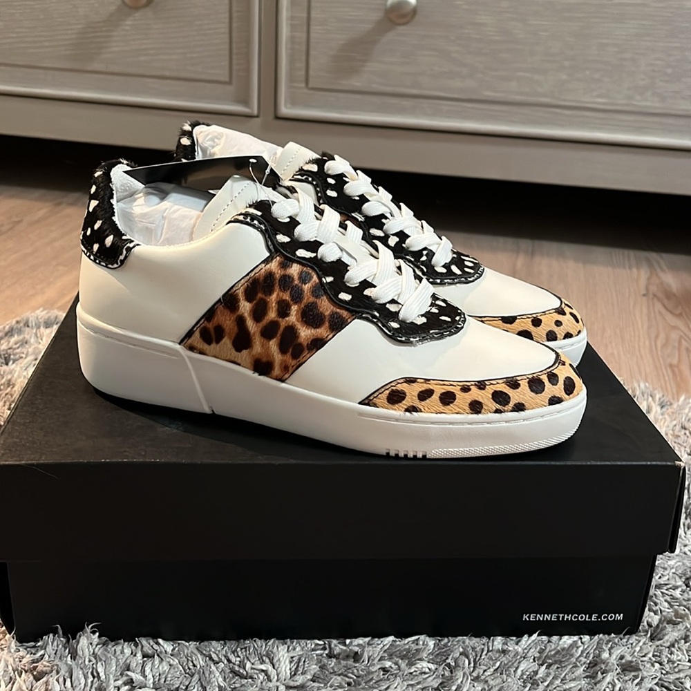 KENNETH COLE NY ANIMAL PRINT LACE-UP SNEAKER